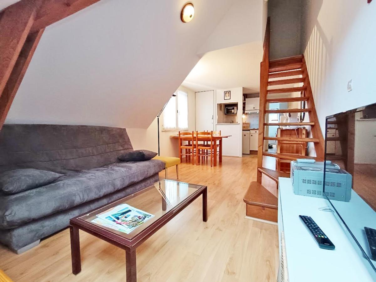 Chez Charlotte, T3 Duplex, Vue Montagne, Parking Gratuit, Ascenseur, 4 Personnes Apartment Bagneres-de-Luchon Bagian luar foto